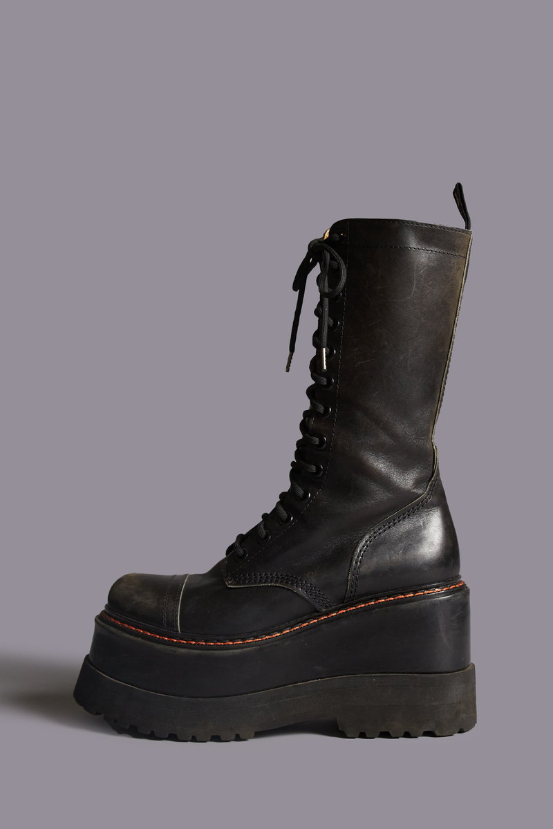 MEDIUM JUMP BOOT - BLACK 1