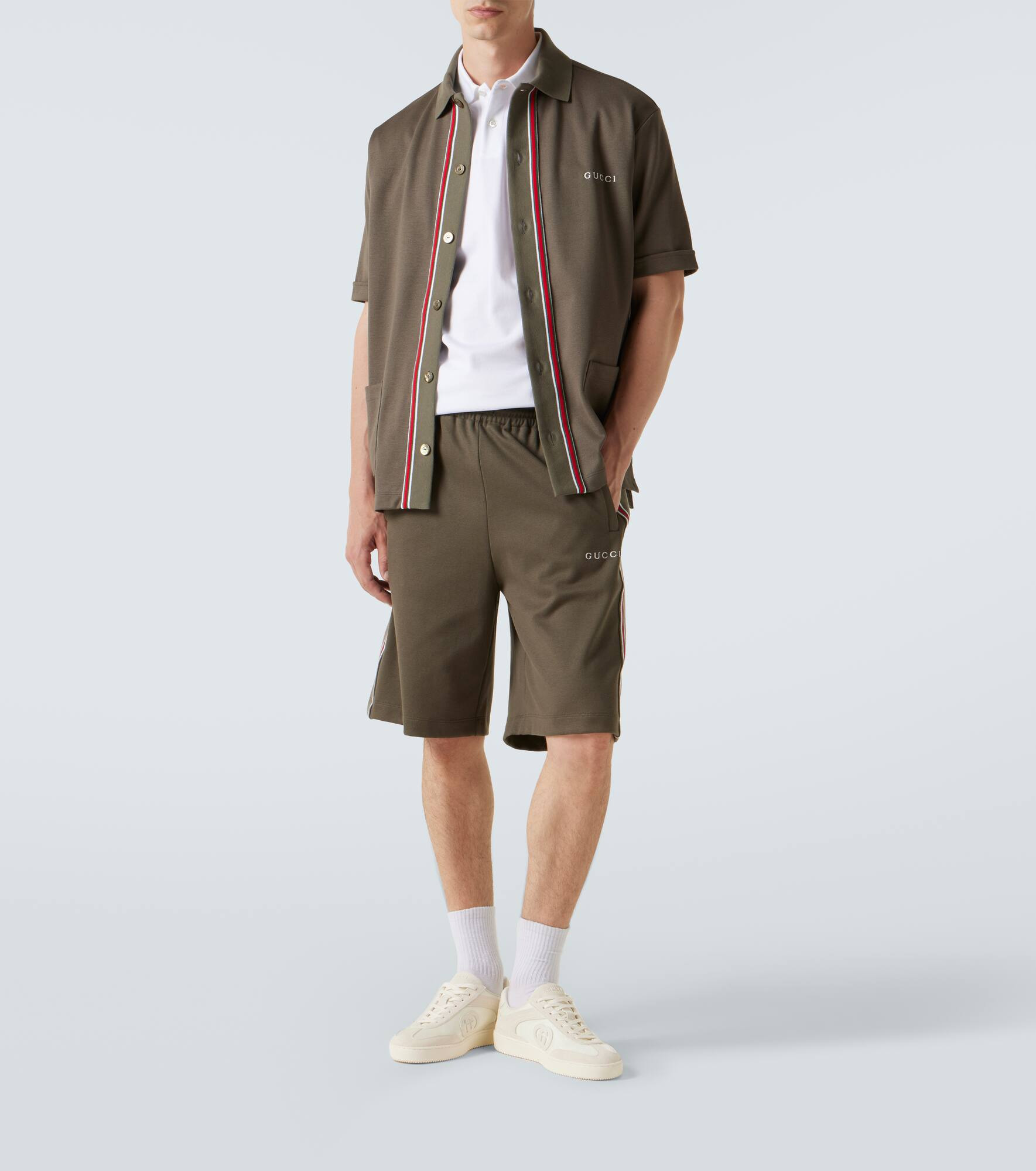 Embroidered logo cotton piqué shorts - 2