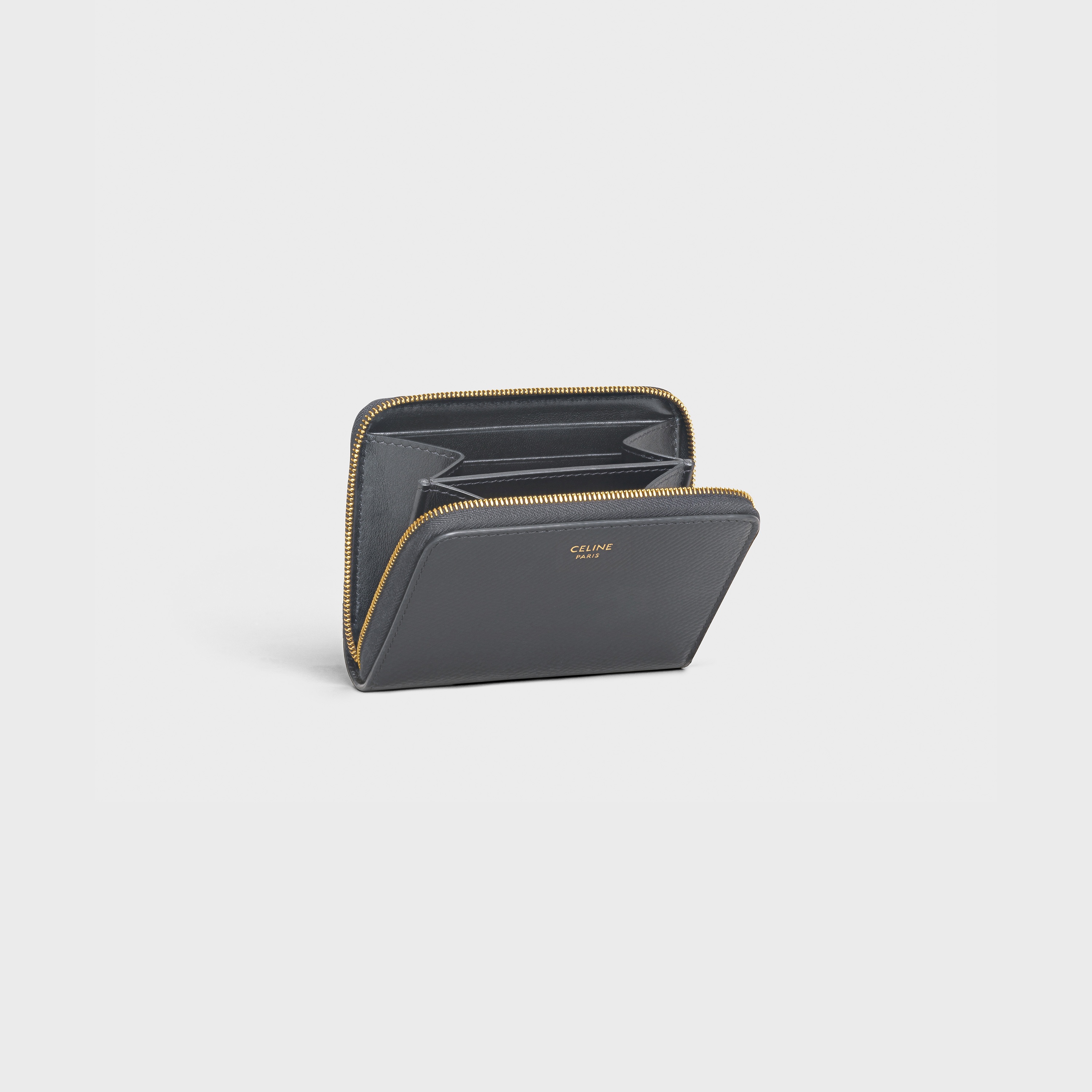 Compact zipped wallet in Grained calfskin - 4