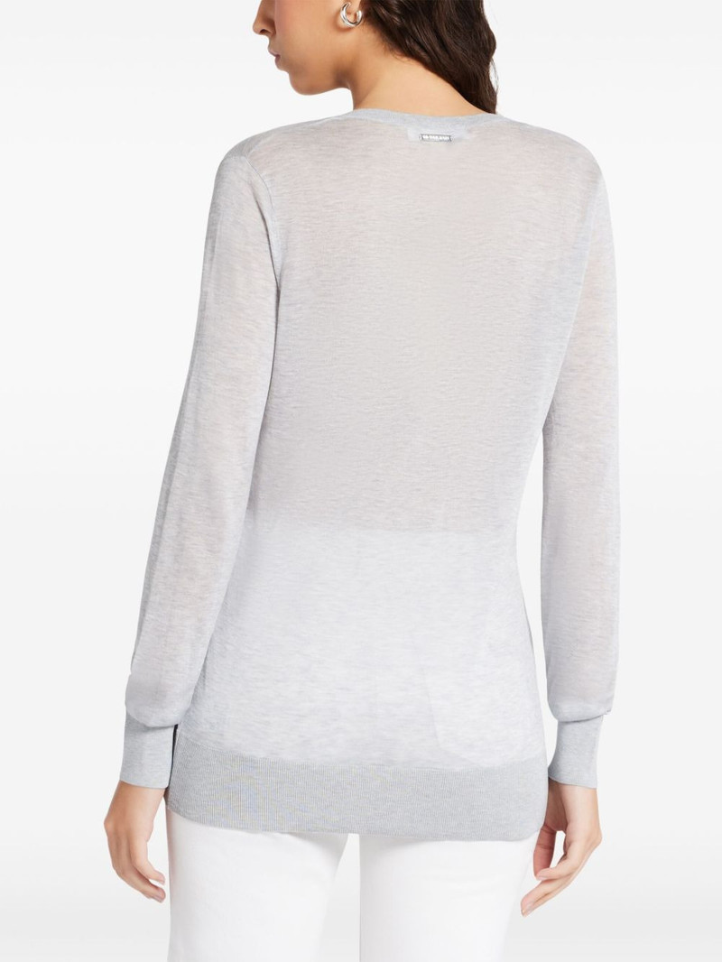 V-neck sweater 3