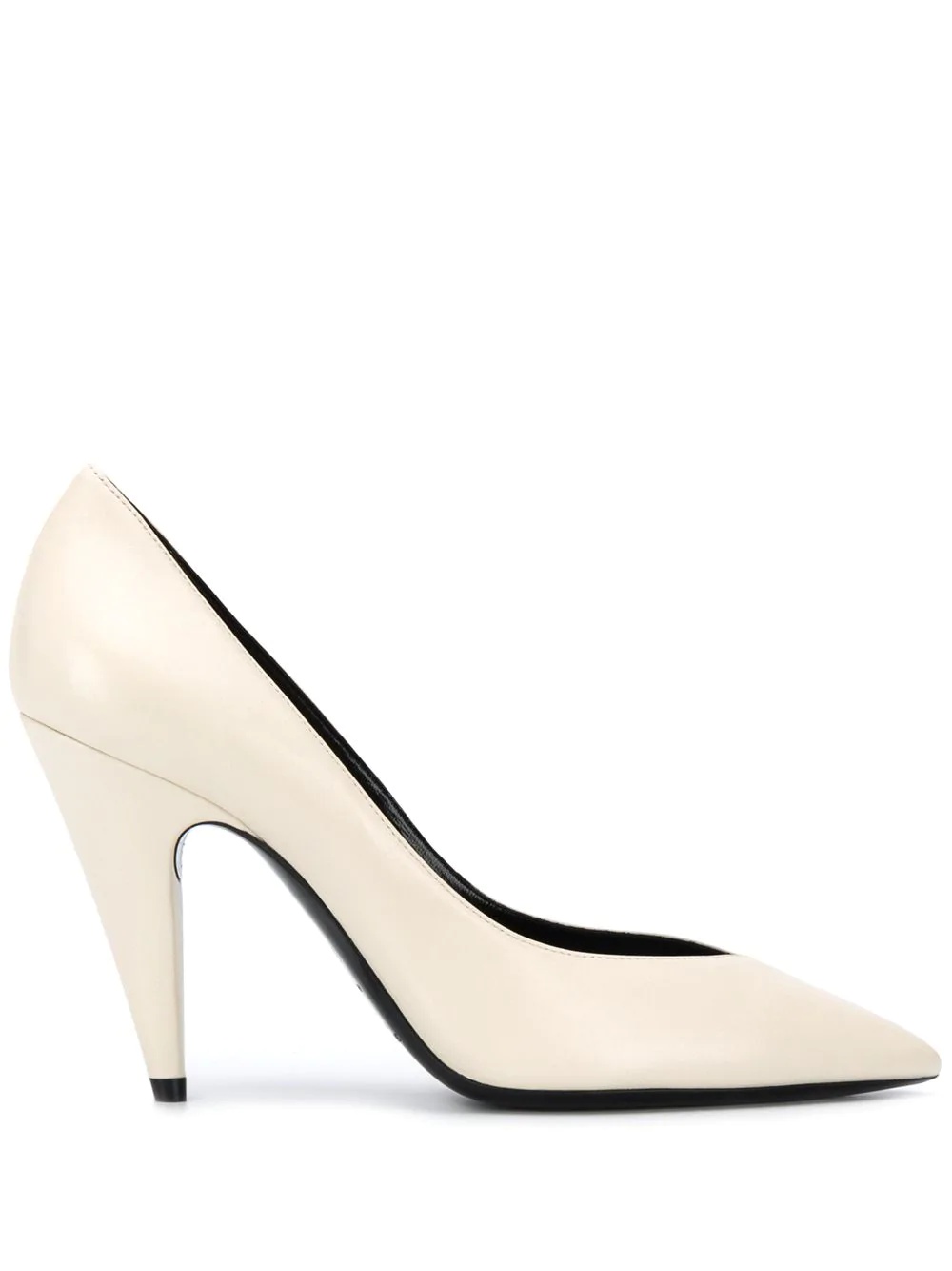 V-cut vamp pumps - 1