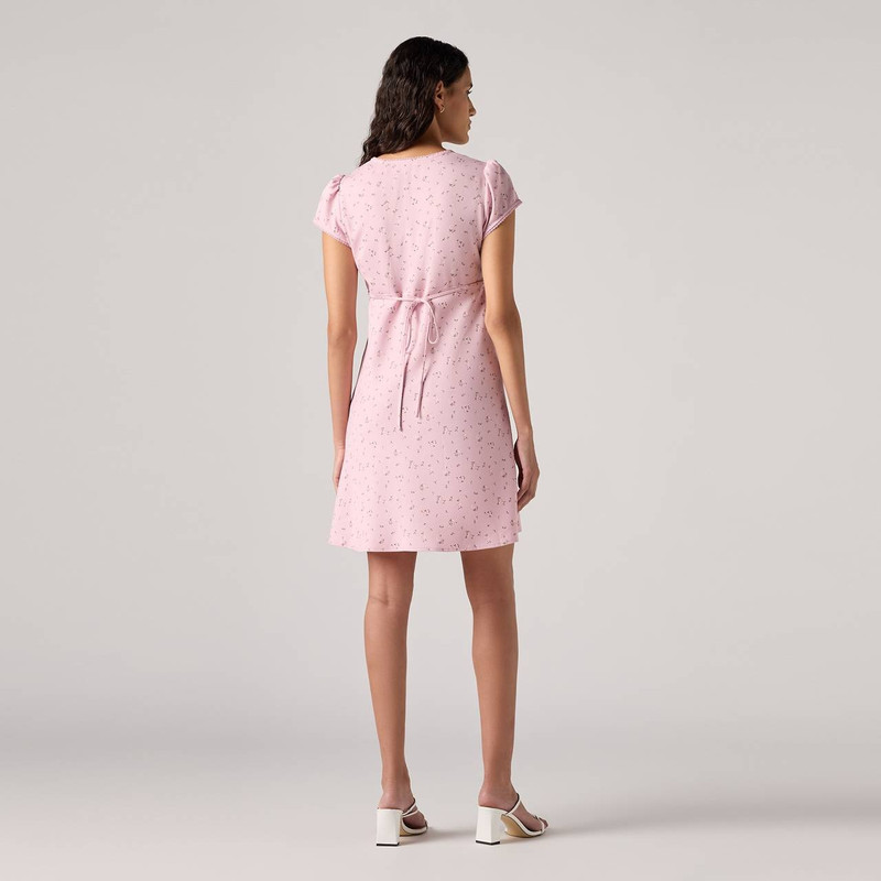 Levi's MYLA SHORT SLEEVE DRESS outlook