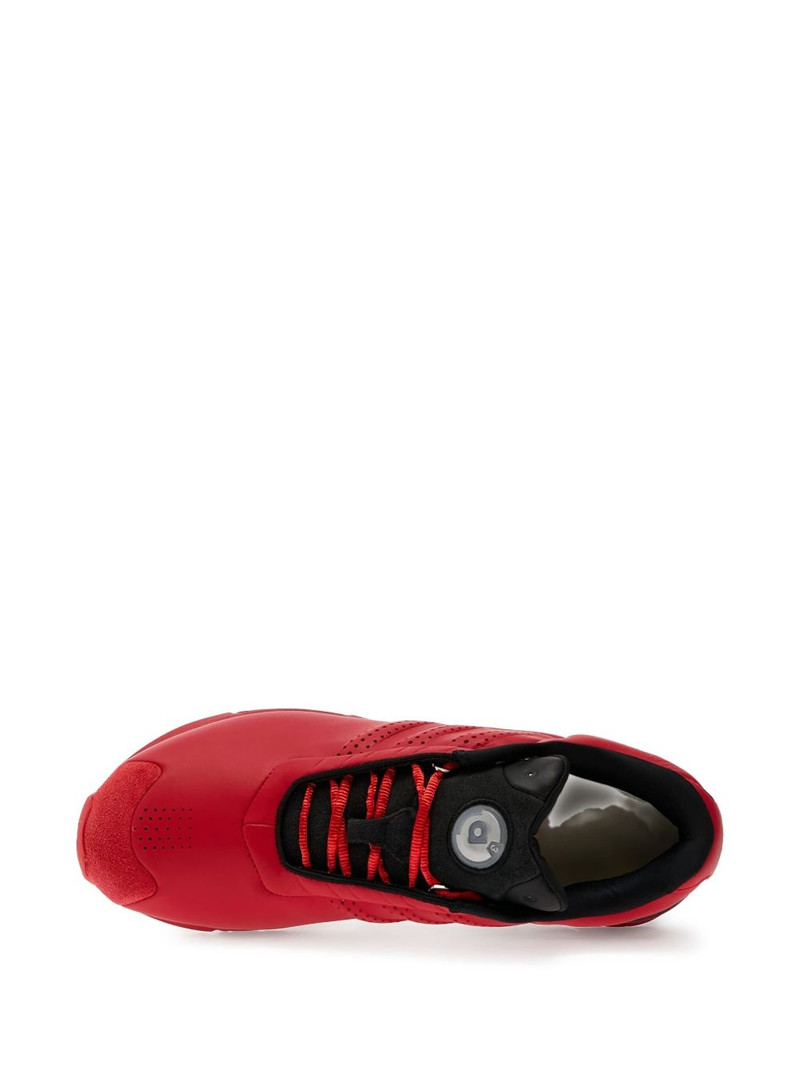 Control sneakers 5