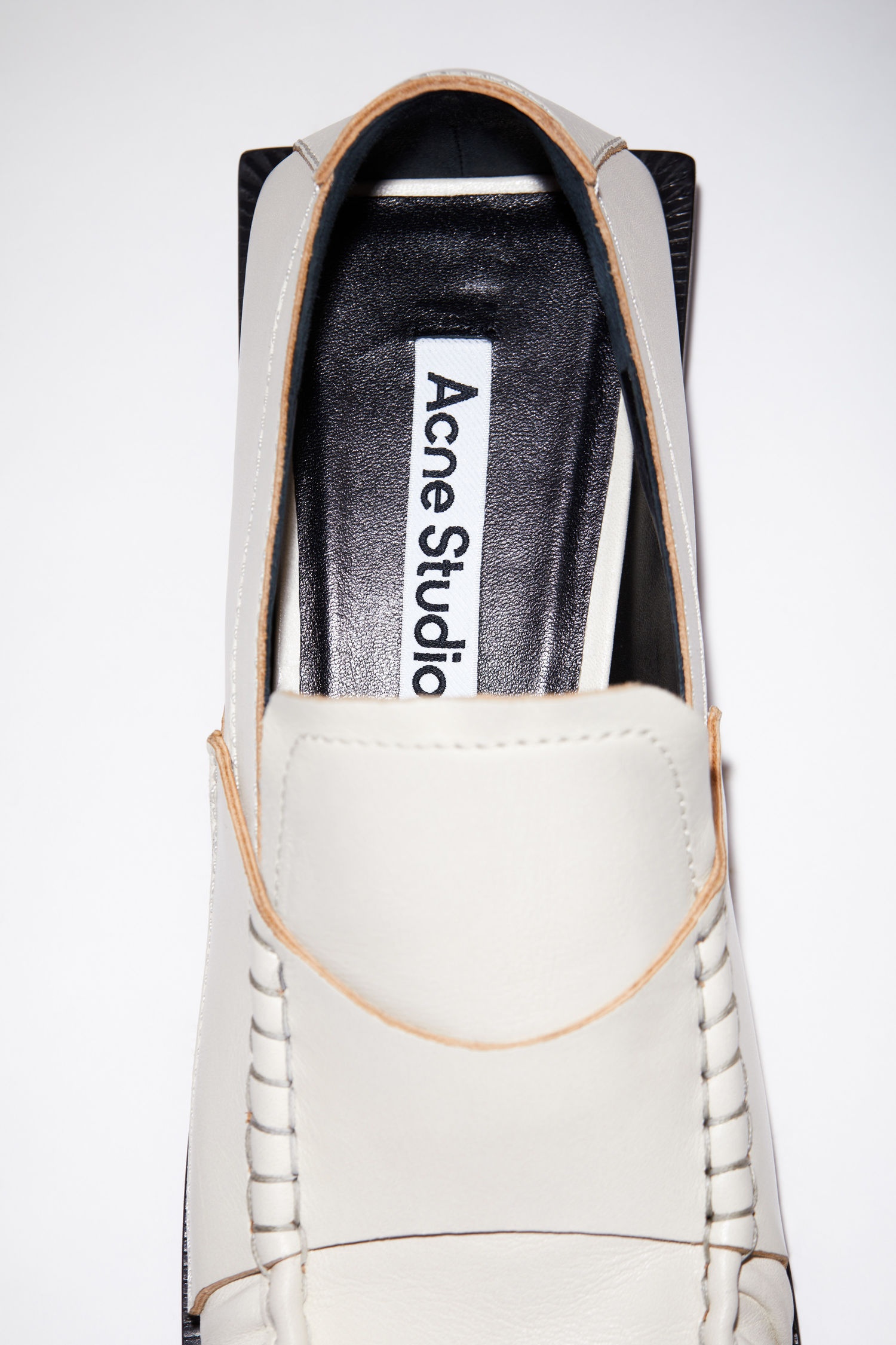 Square Toe Loafers - Off white - 5