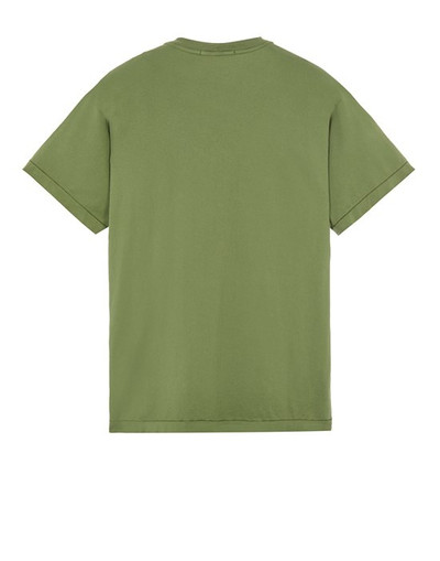 Stone Island 24113 GARMENT-DYED 60/2 COTTON JERSEY  OLIVE GREEN outlook