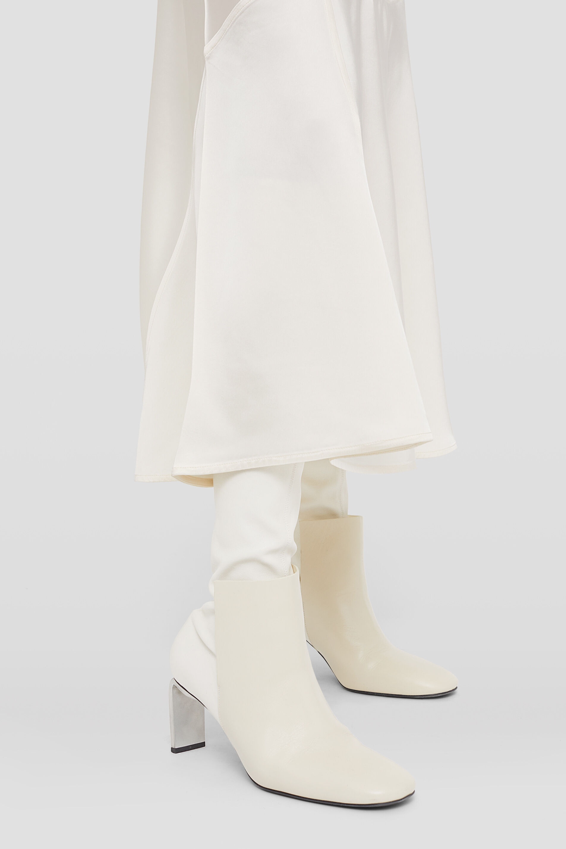Knee Boots - 7