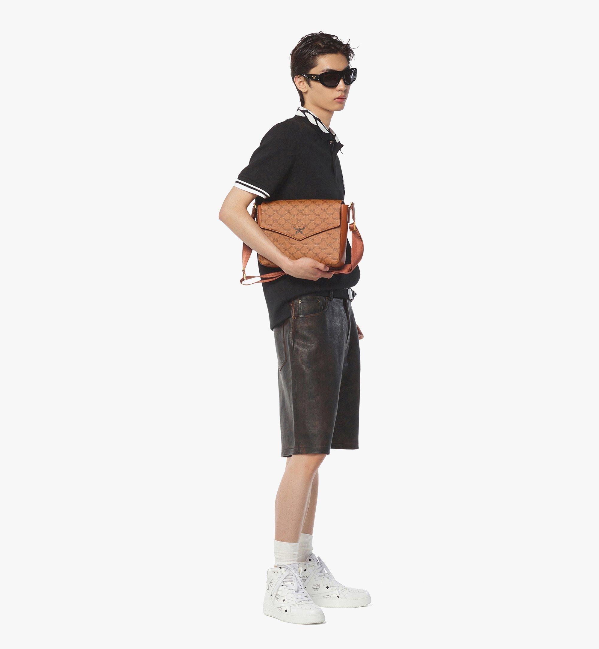 Himmel Messenger Bag in Lauretos - 2
