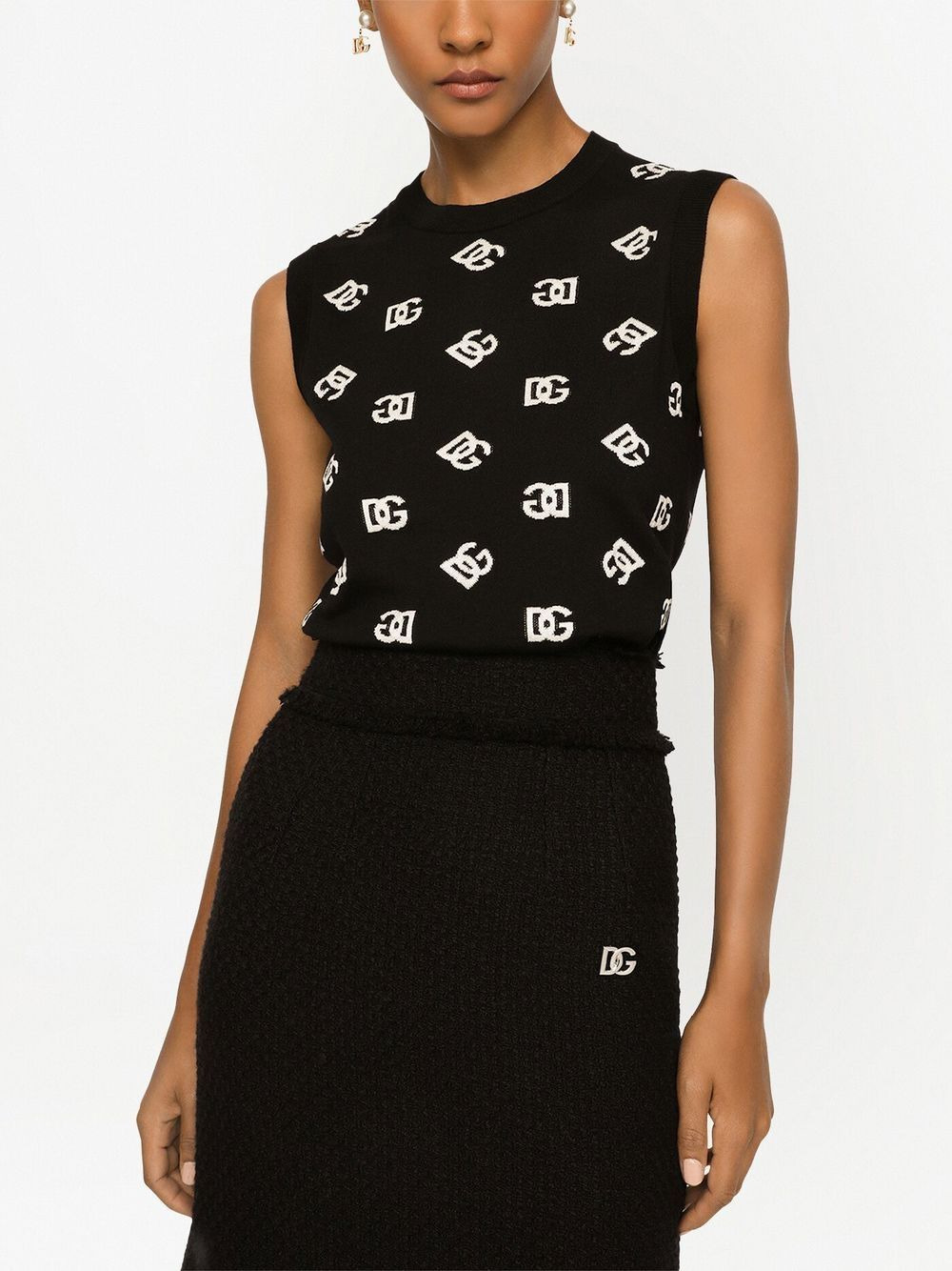 intarsia-logo knitted vest top - 5