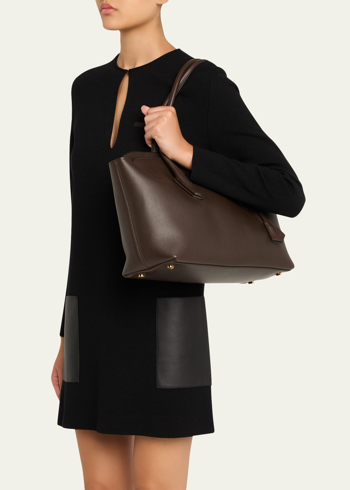 Alexander Large Shoulder Bag in Natural Grain Leather - 2