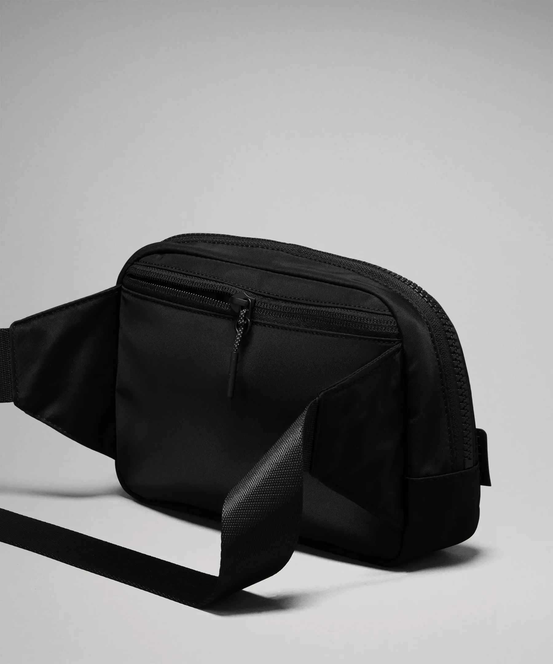 Everywhere Belt Bag Large 2L - 4