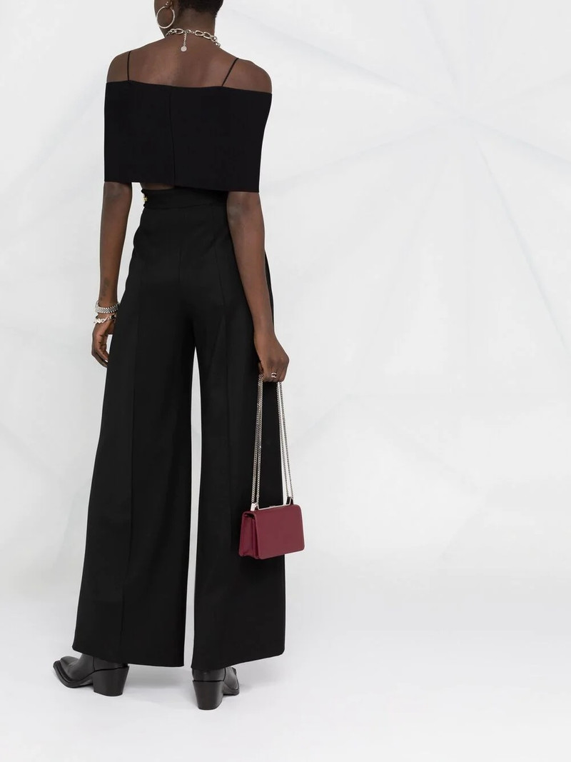 cold-shoulder cropped top 4