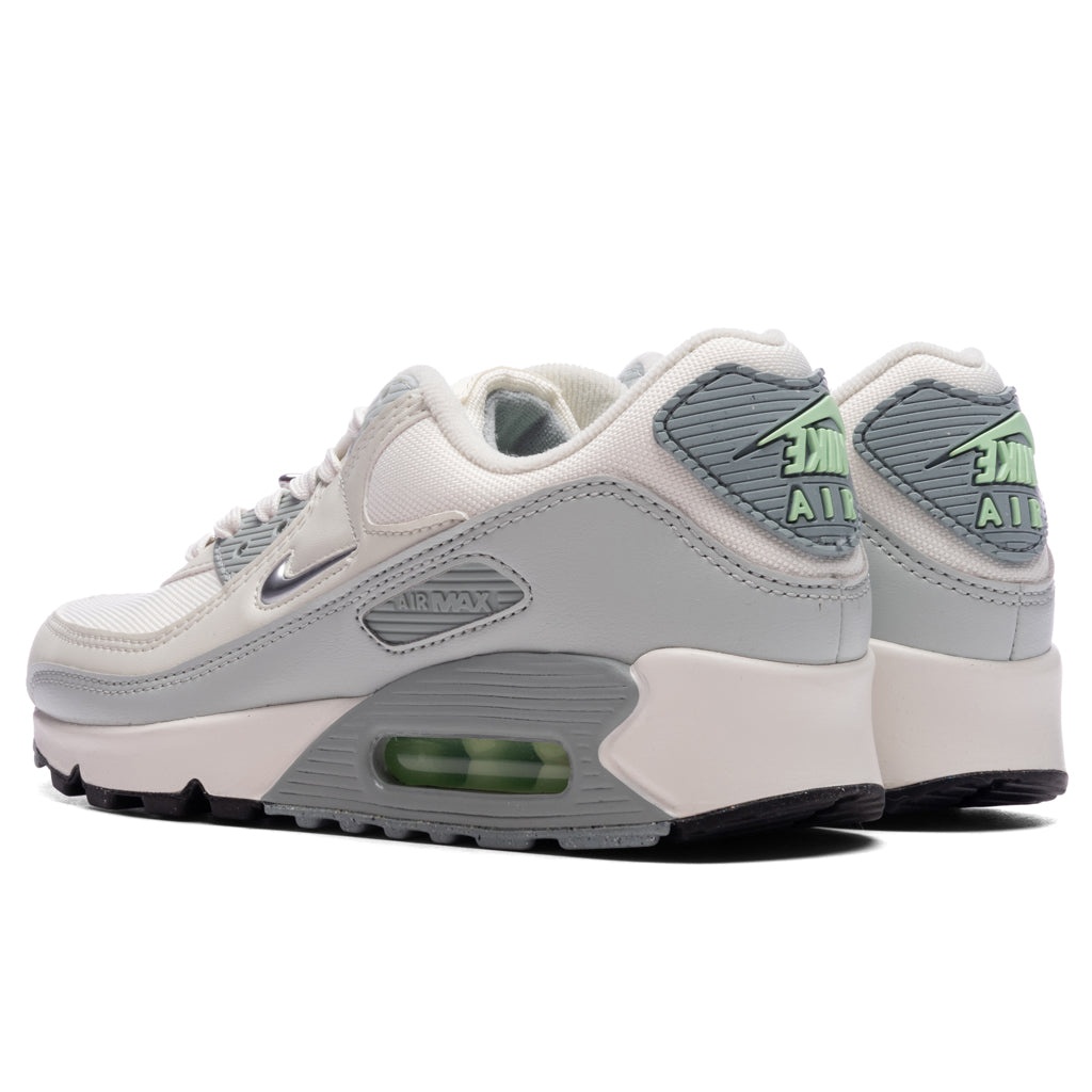 Nike WOMEN'S AIR MAX 90 SE SAIL/METALLIC SILVER/SEA GLASS