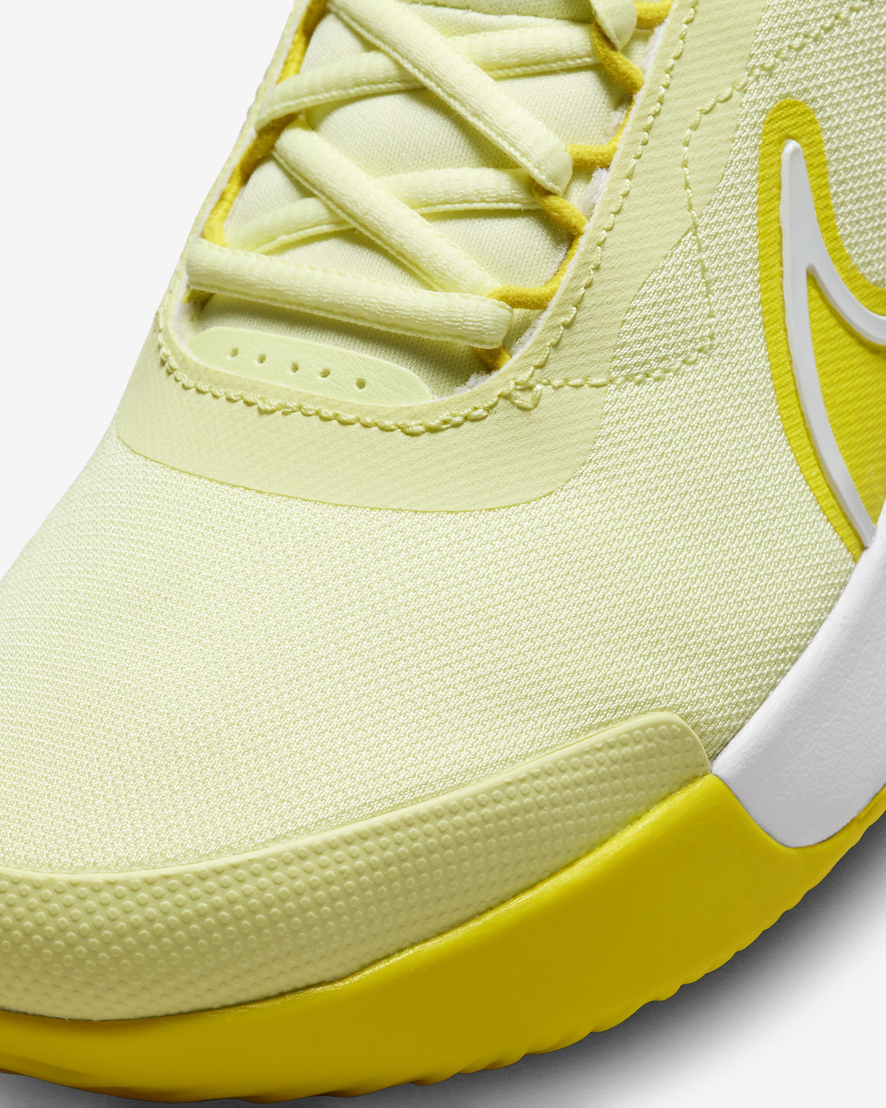 Nike Women's Court Air Zoom Pro Hard Court Tennis Shoes - 7