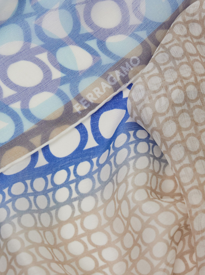 FERRAGAMO Gancini shawl outlook