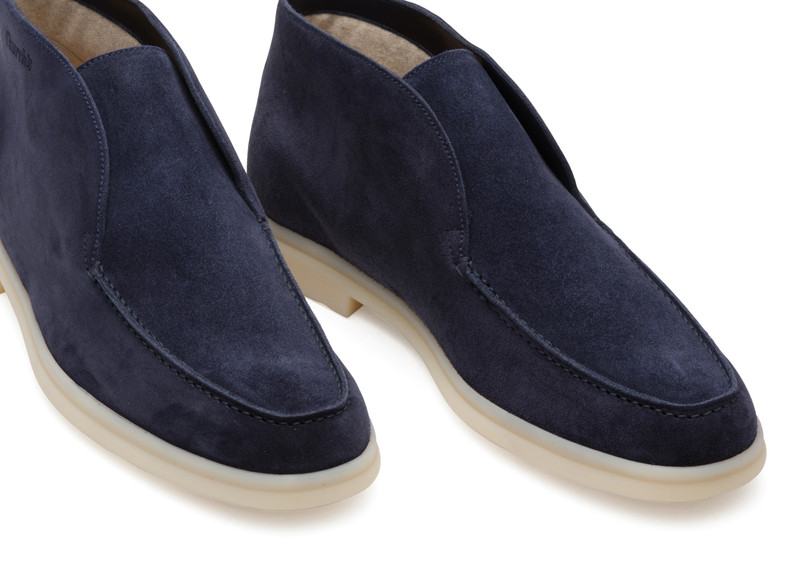 Girvan
Soft Suede Slip-on Boot Blue 4