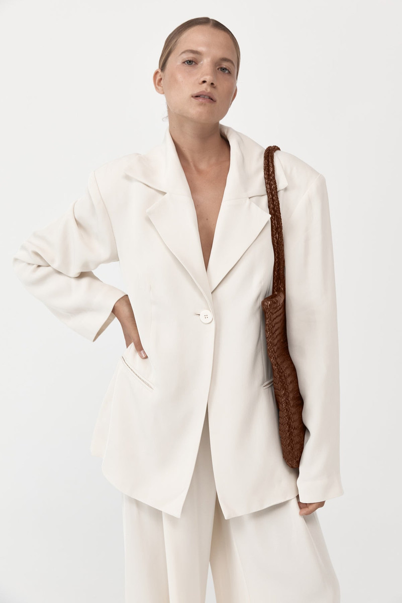 PRE-ORDER: Bagu Woven Tote - Antique Tan 3