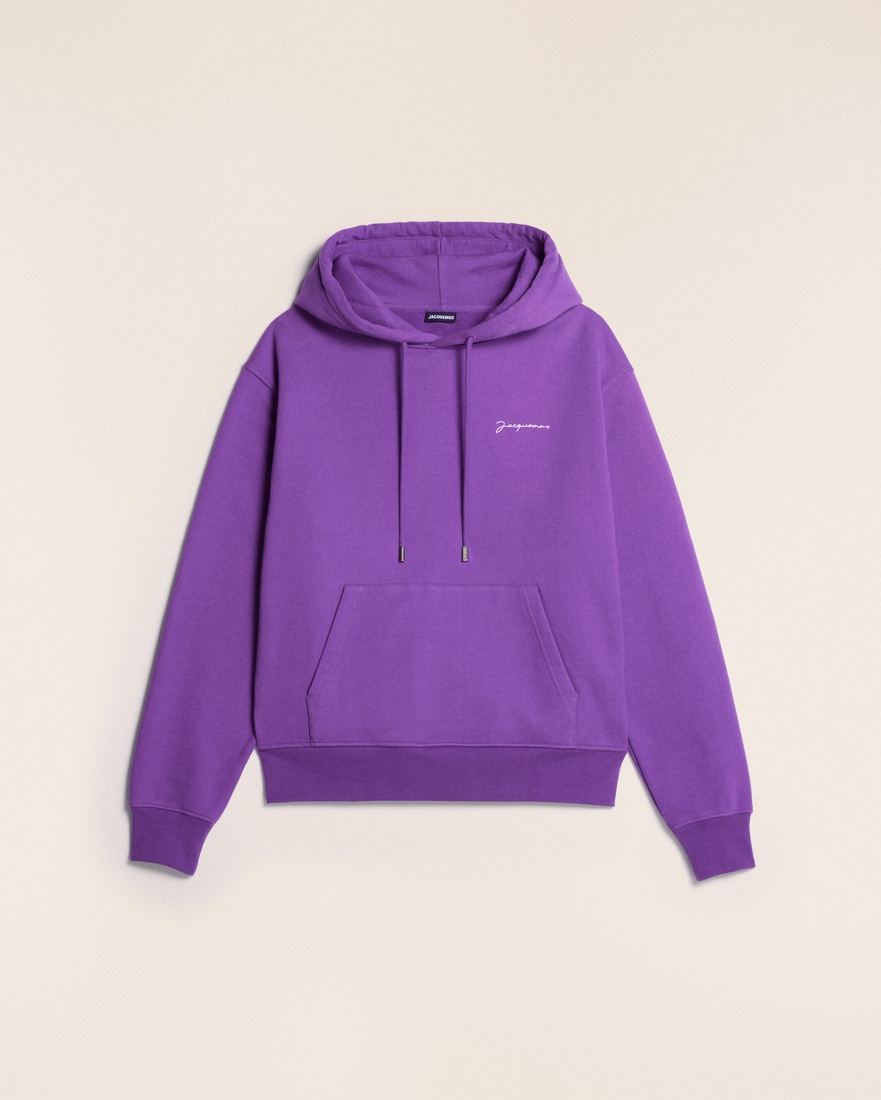 Le sweatshirt brodé - 1