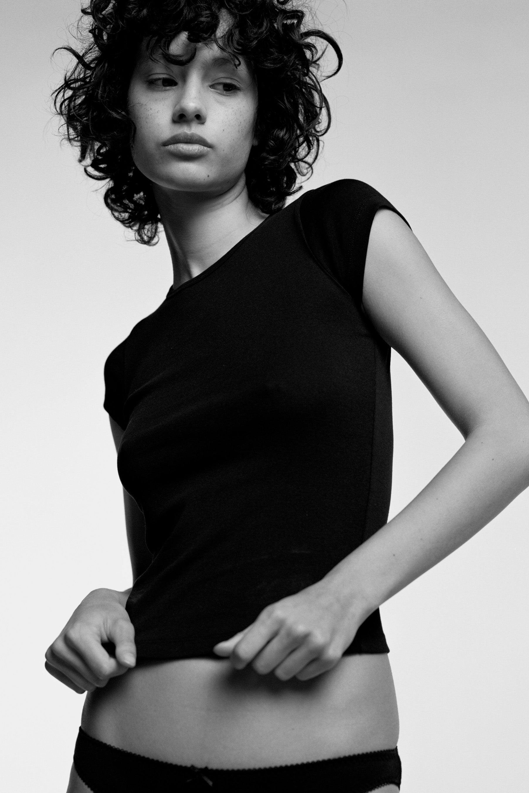 The Baby Tee: Cotton Jersey Black - 6
