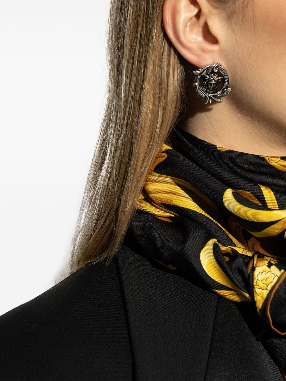 Medusa Barocco earrings - 2