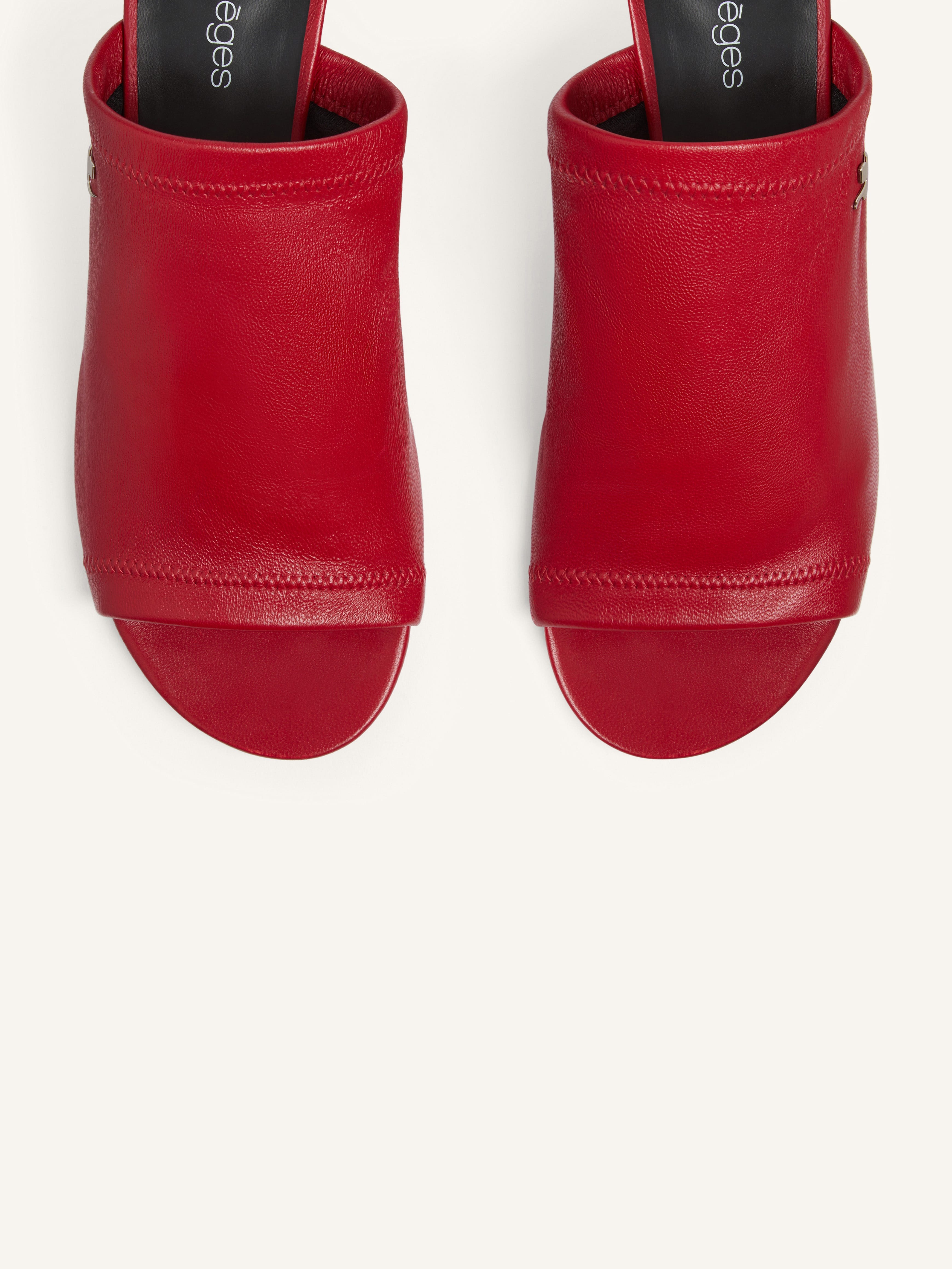 WET STRETCH LEATHER HEELED MULES - 4