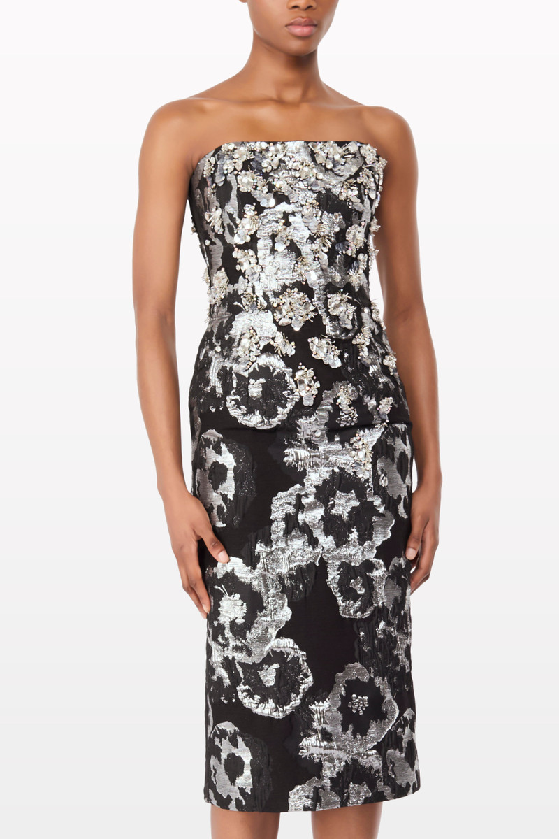 JENNY PACKHAM Black Lotus outlook