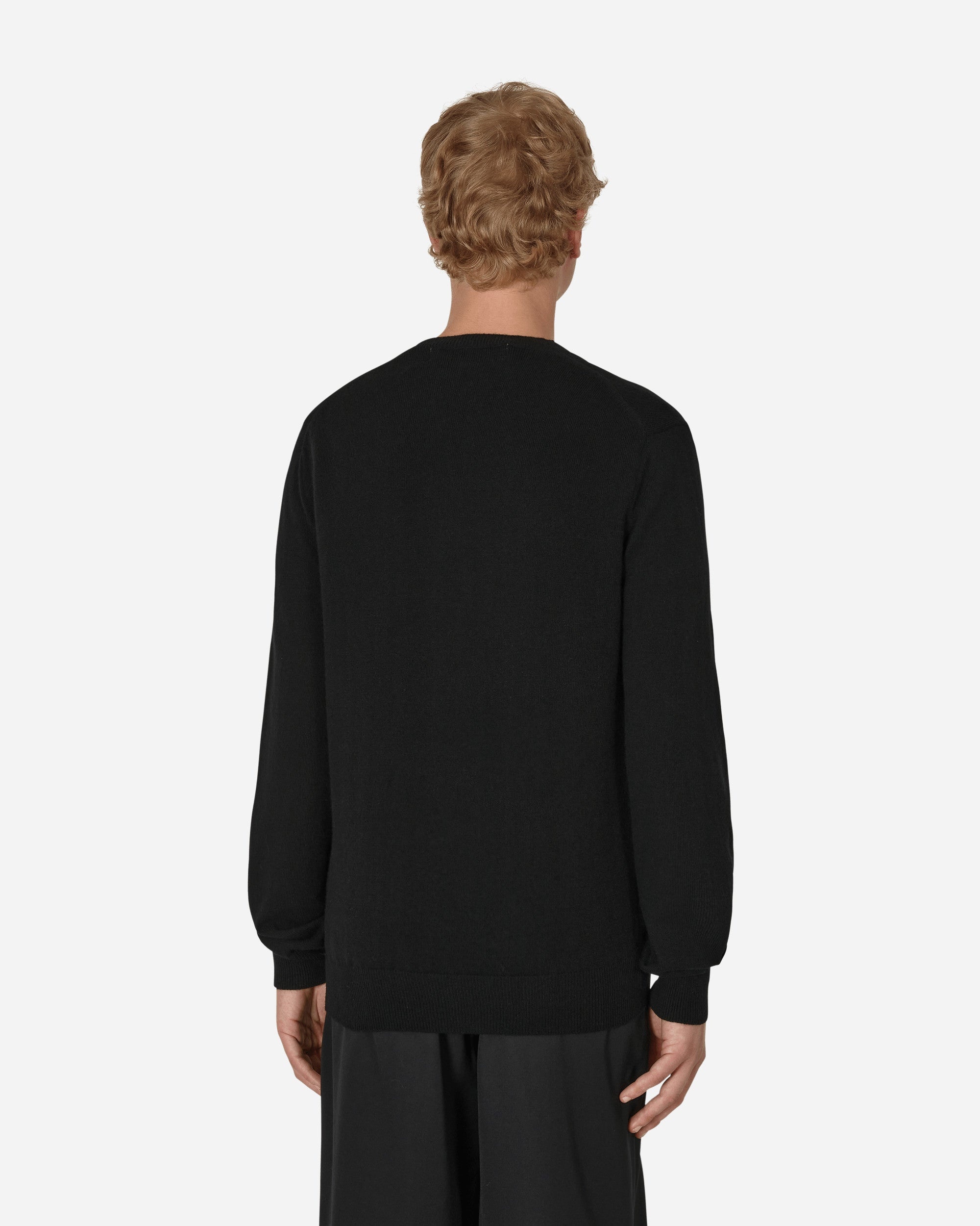 Heart V-Neck Sweater Black - 3