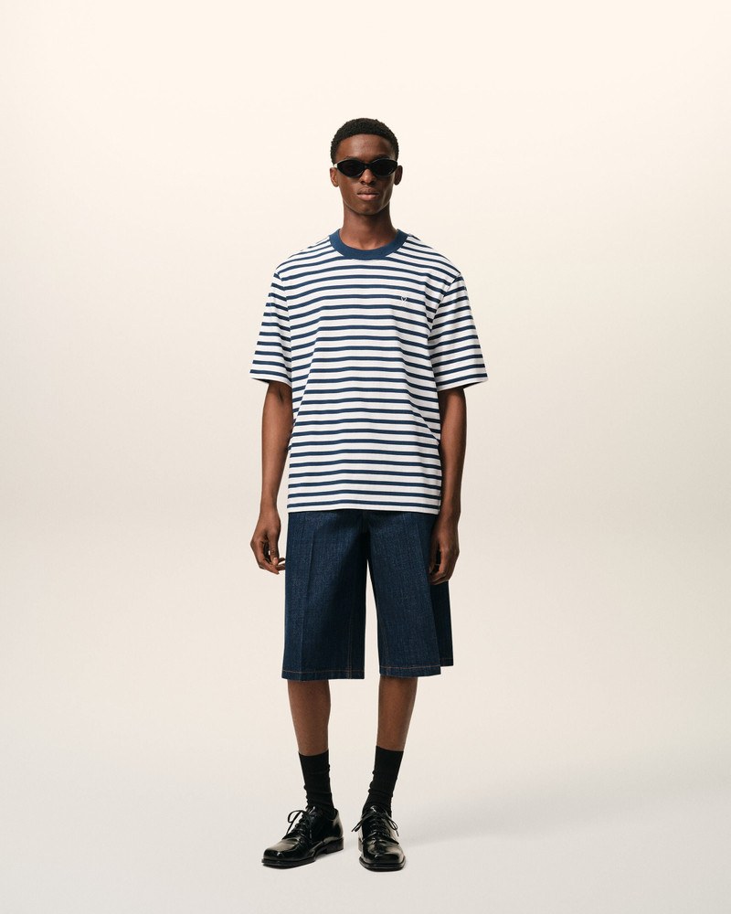 AMI Paris BLUE COTTON BOXY FIT MARINIERE AMI DE COEUR T-SHIRT outlook