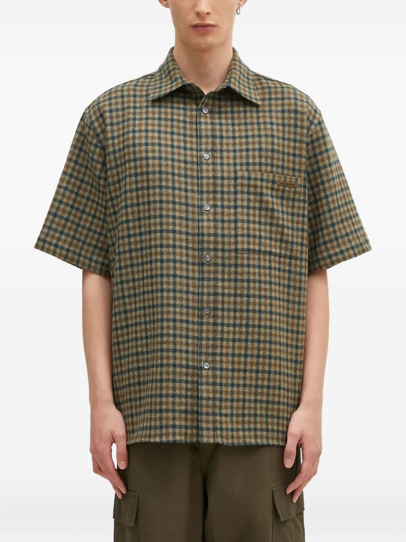 checked short-sleeve shirt 1