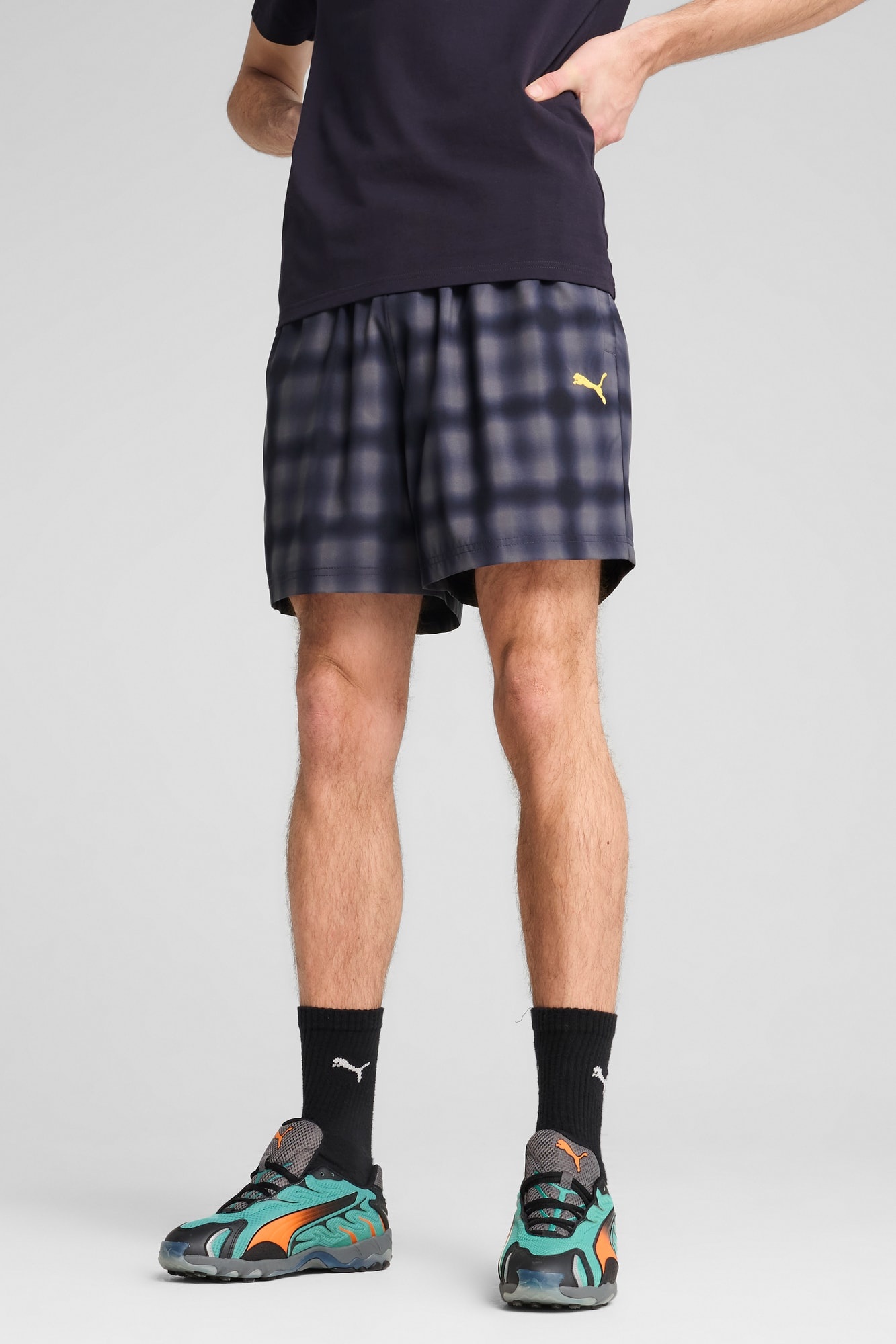 ROAD TO UNITY Men's Relaxed 6" Woven Shorts - 3