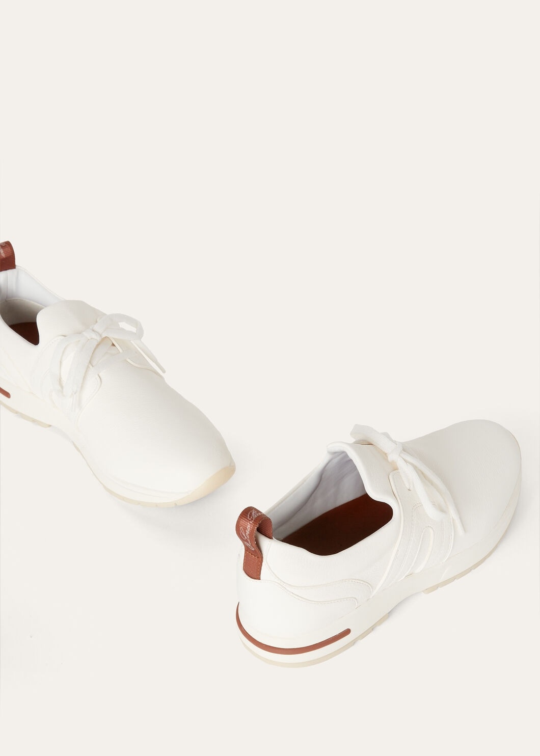 360 Flexy Walk Sneakers - 6