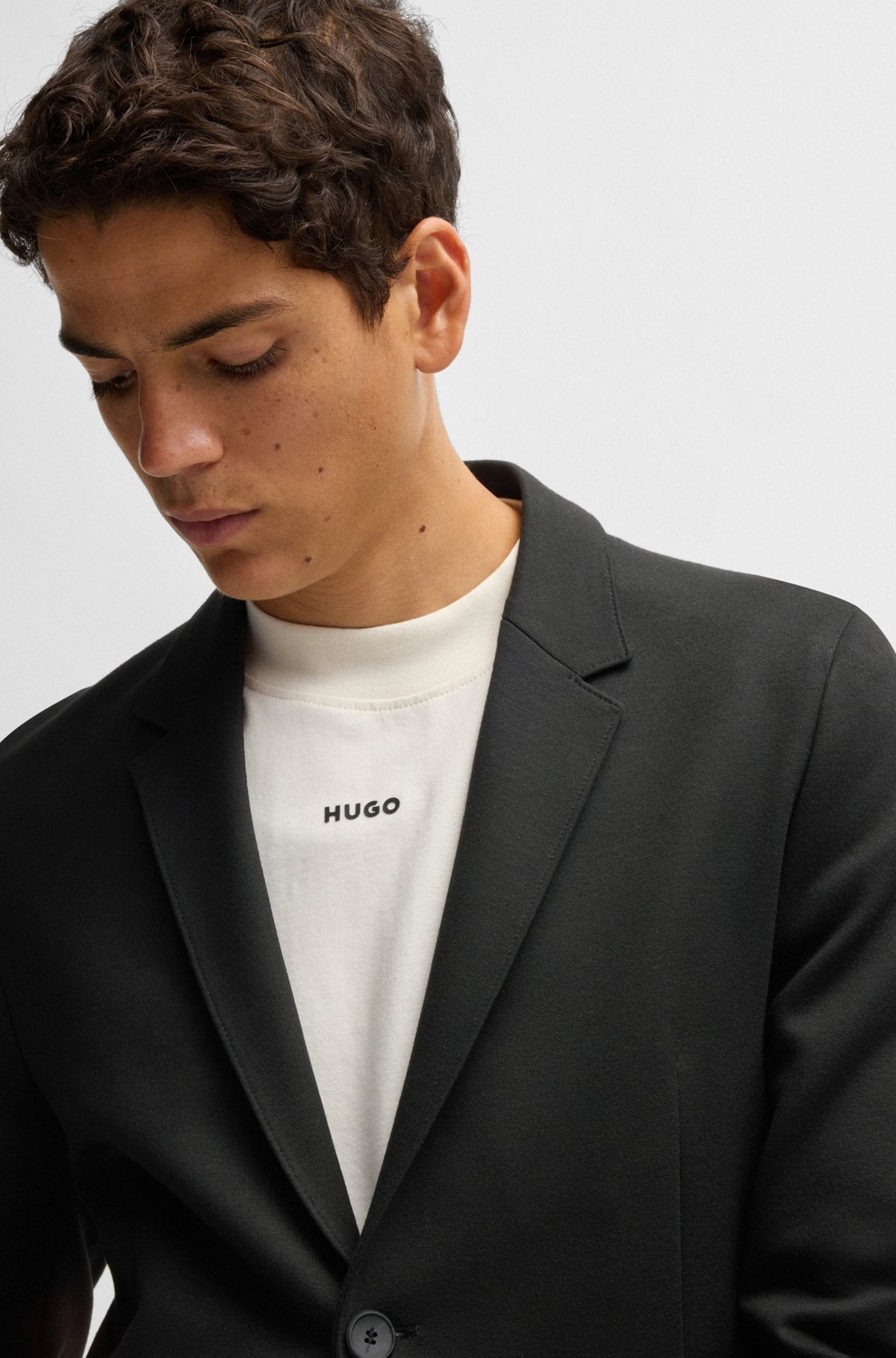 SLIM-FIT JACKET IN PERFORMANCE-STRETCH JERSEY - 5