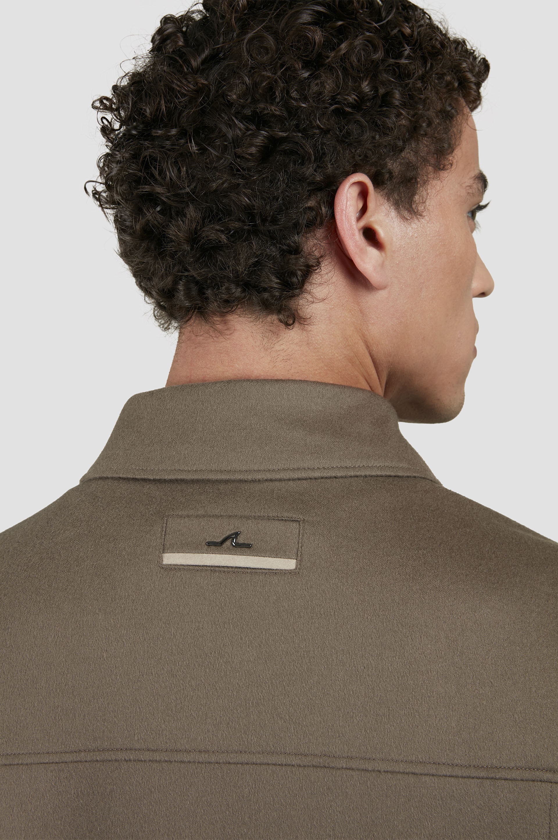 CASHMERE SHACKET WITH LEATHER TRIMS - 5