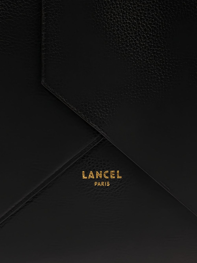 Enveloppe flap backpack 4