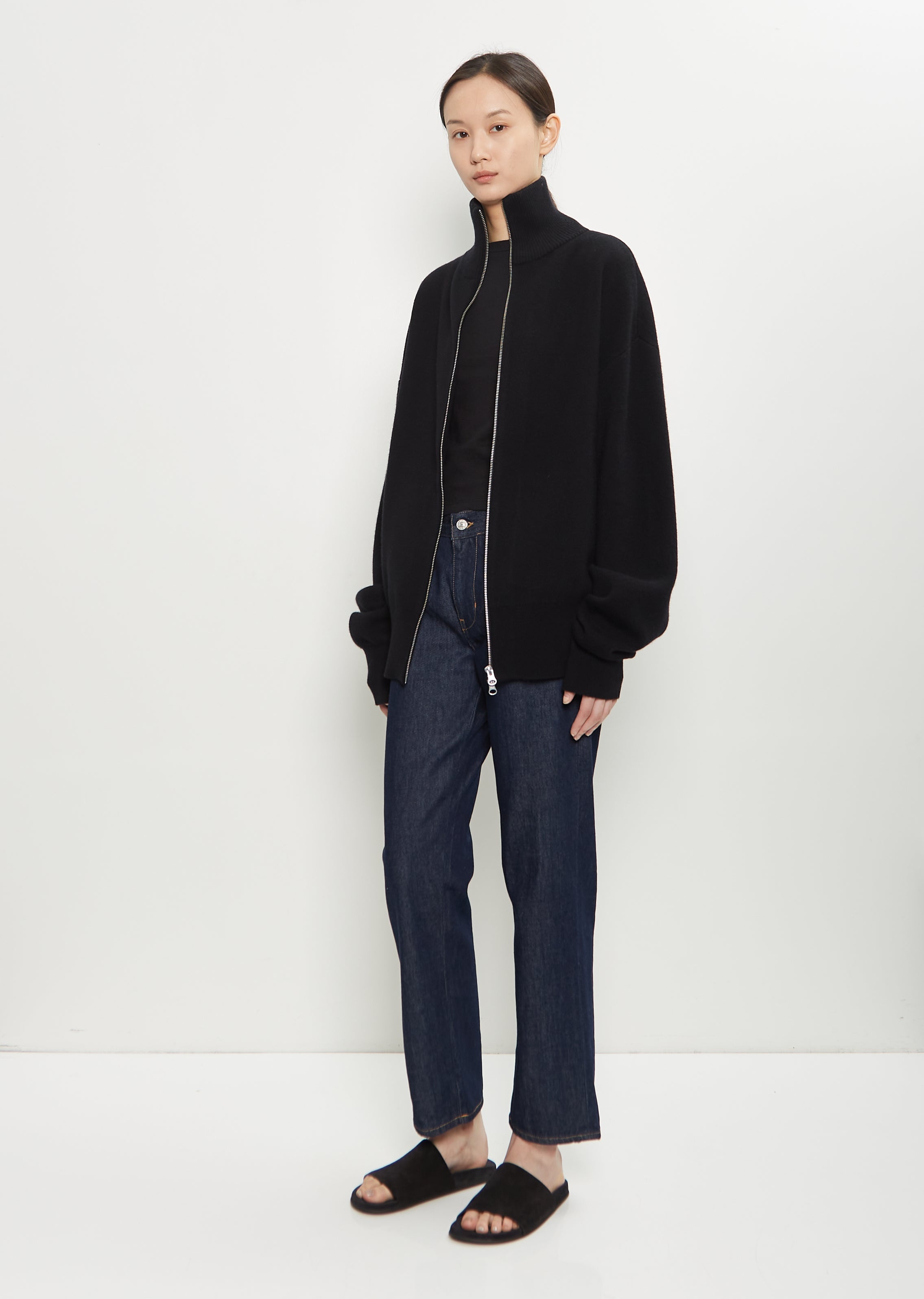 n°319 Xtra Out Cashmere Cardigan — Raven - 4