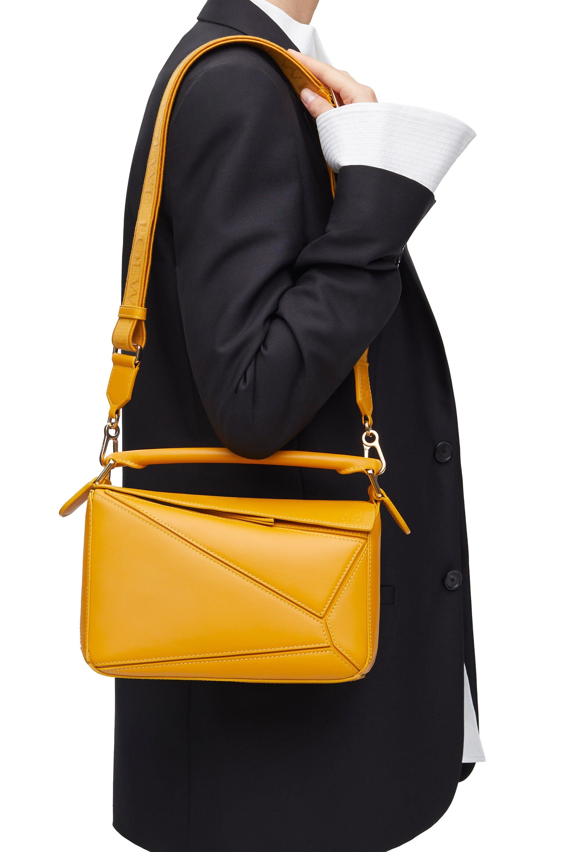 Small Puzzle bag in satin calfskin - 4