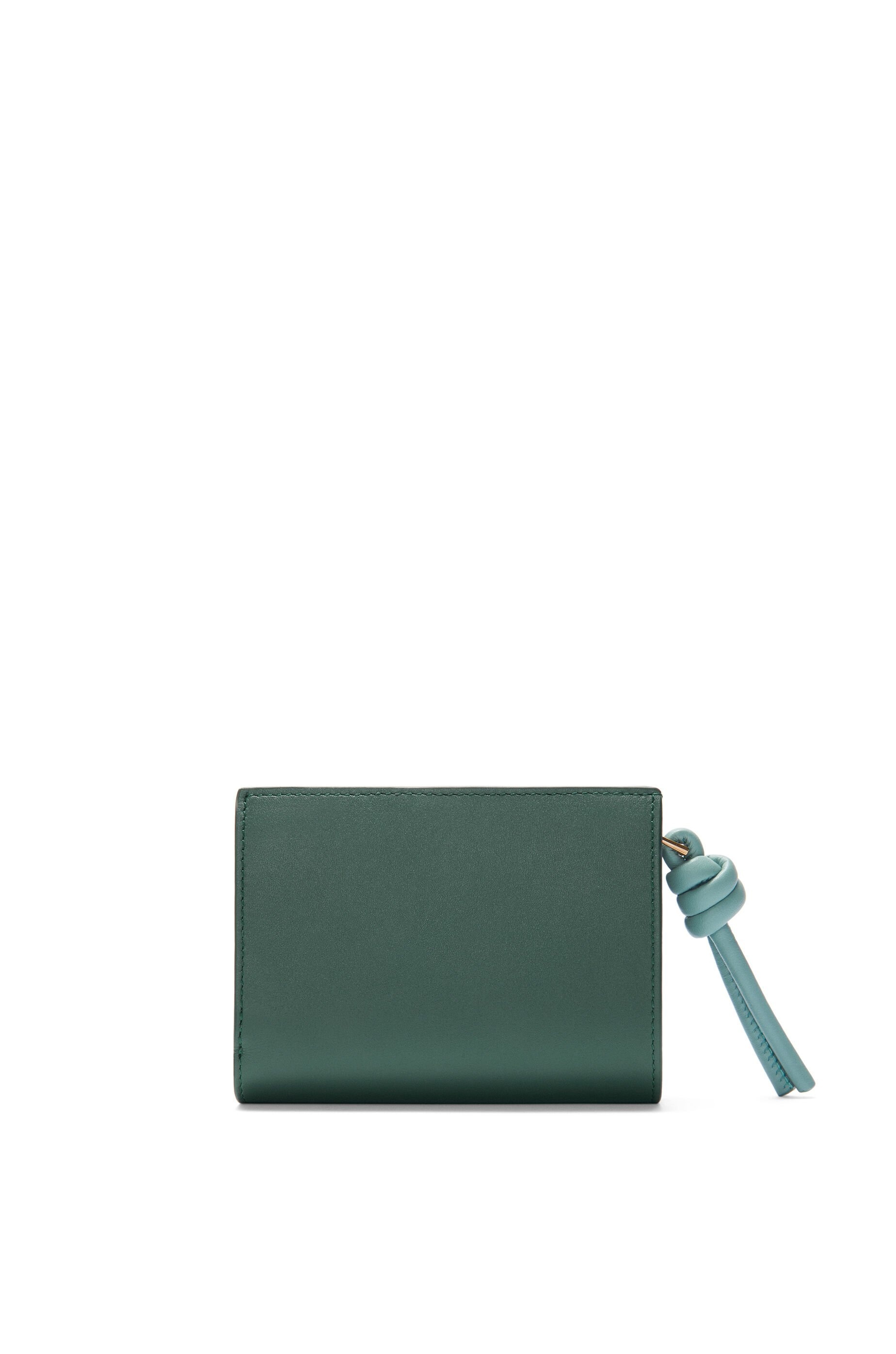 Knot compact wallet in shiny nappa calfskin - 4