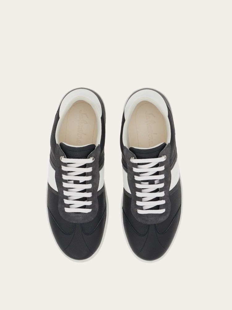 LOW SNEAKER WITH SIGNATURE - 2