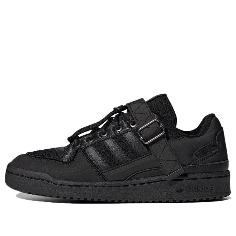 adidas Otiginals Tenis FORUM Low 'Black' IG7596 - 1