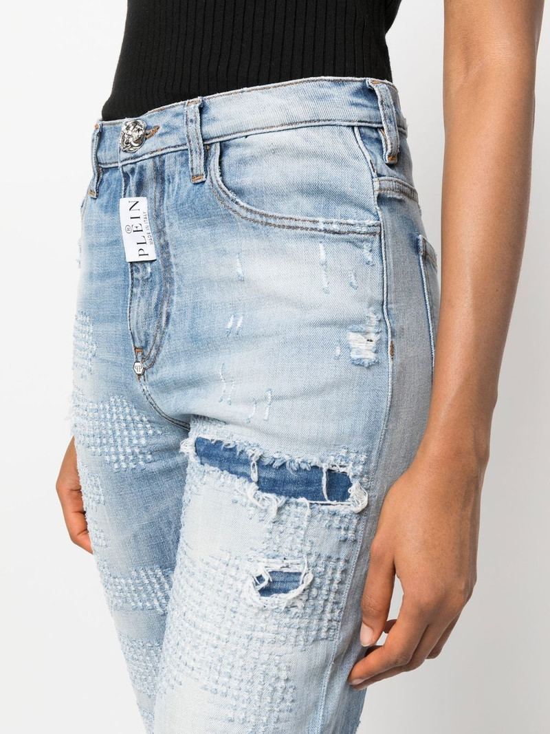Distressed Mom jeans 5