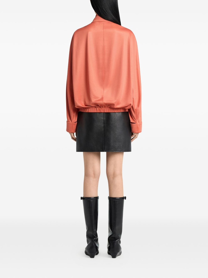 zip-up sweatshirt 3