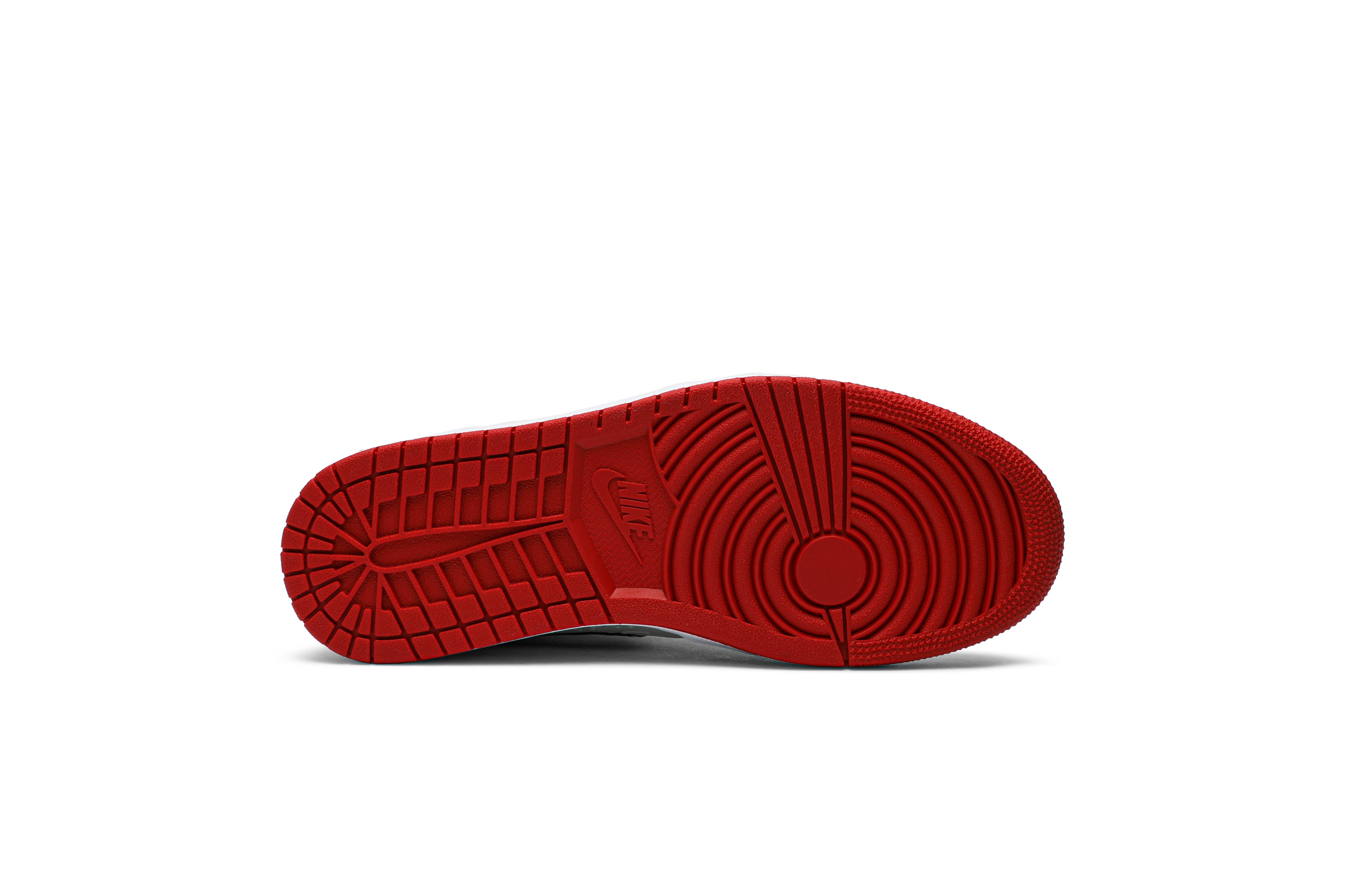 CLOT x Air Jordan 1 Mid 'Fearless' - 4