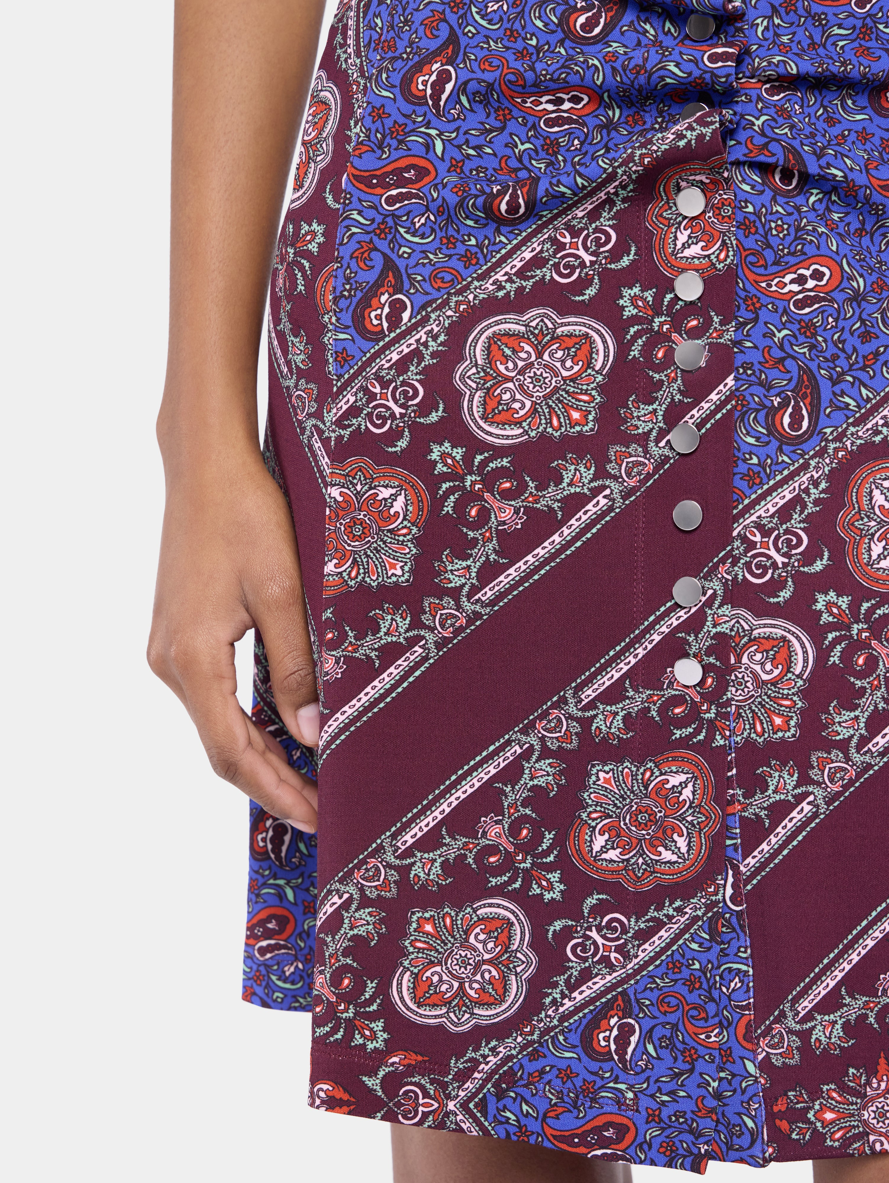 CIRCLE SHORT SKIRT IN JERSEY - 3