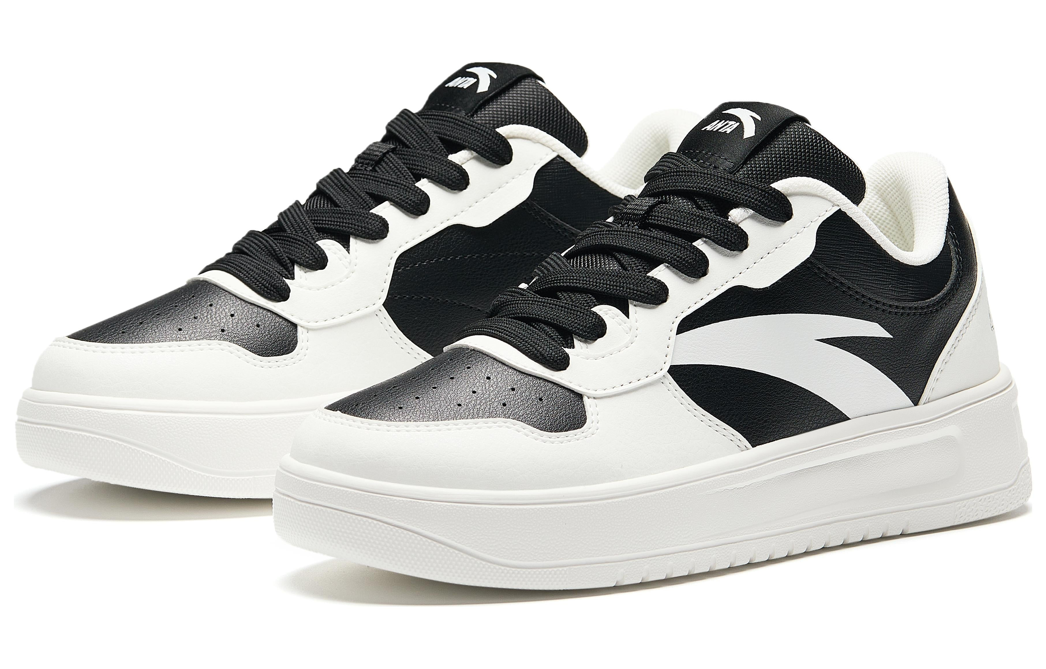 (WMNS) ANTA Skateboarding Series Sneakers 'White Black' 922418001Q-3 - 3