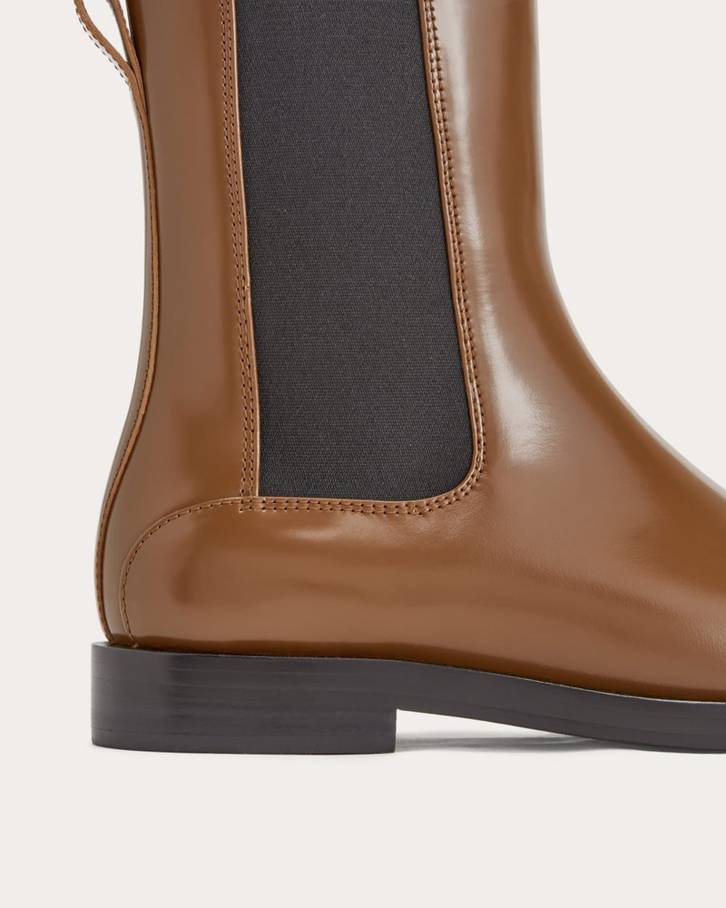 THE CHELSEA BOOT 6