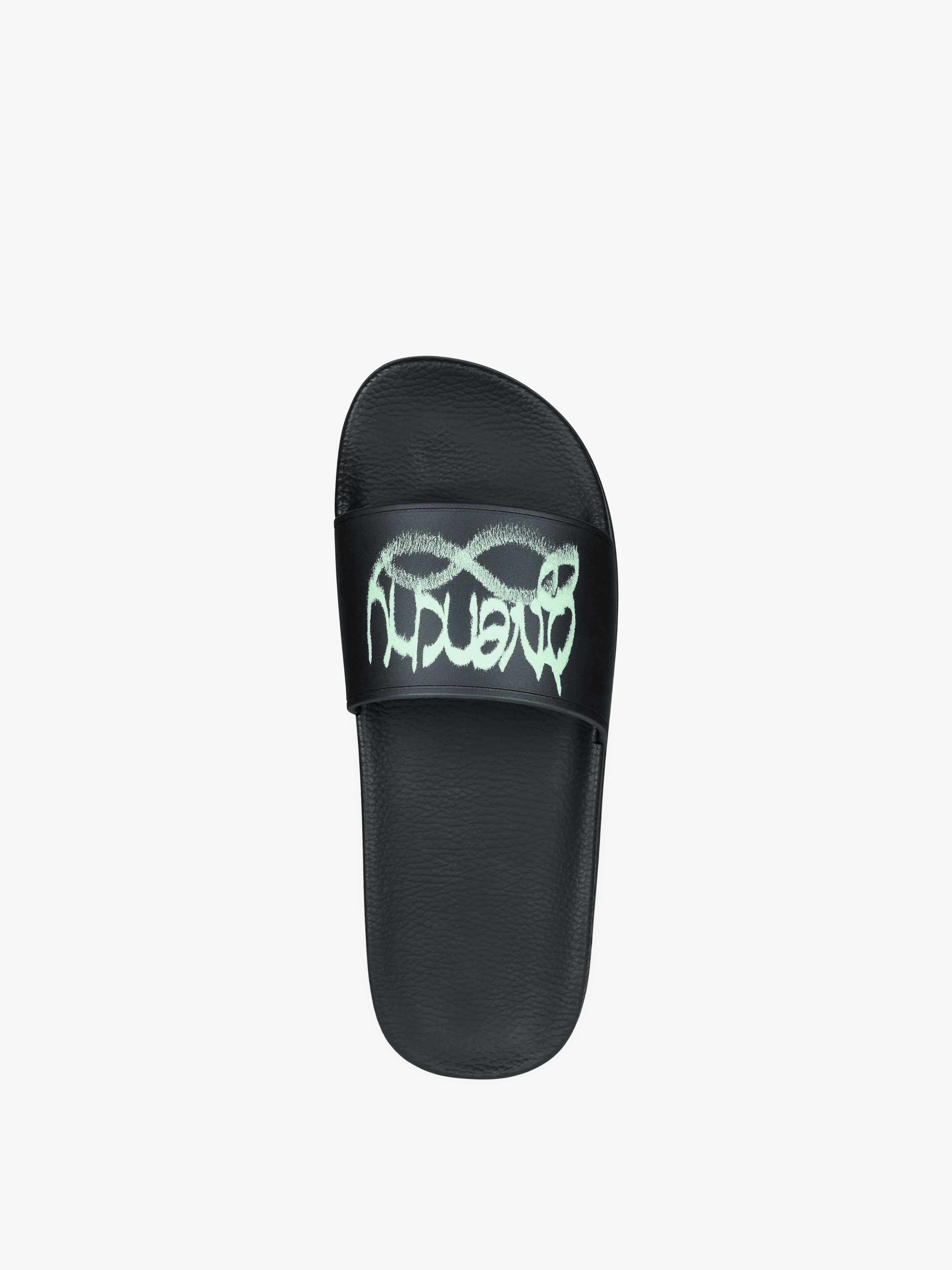 SLIDE SANDALS IN RUBBER WITH GIVENCHY INFINITY PRINT - 4