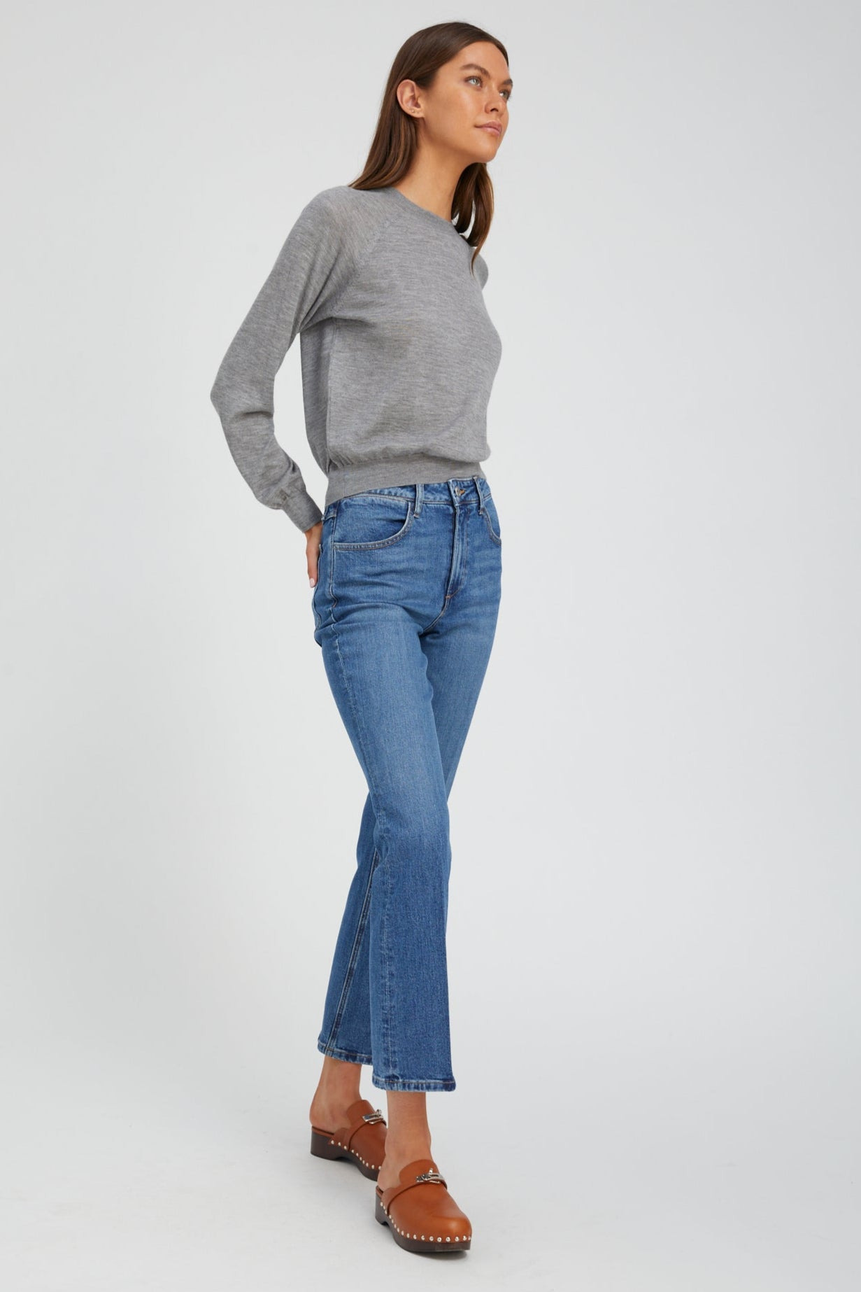 GREY CASHMERE LONG SLEEVE RAGLAN SWEATER - 3
