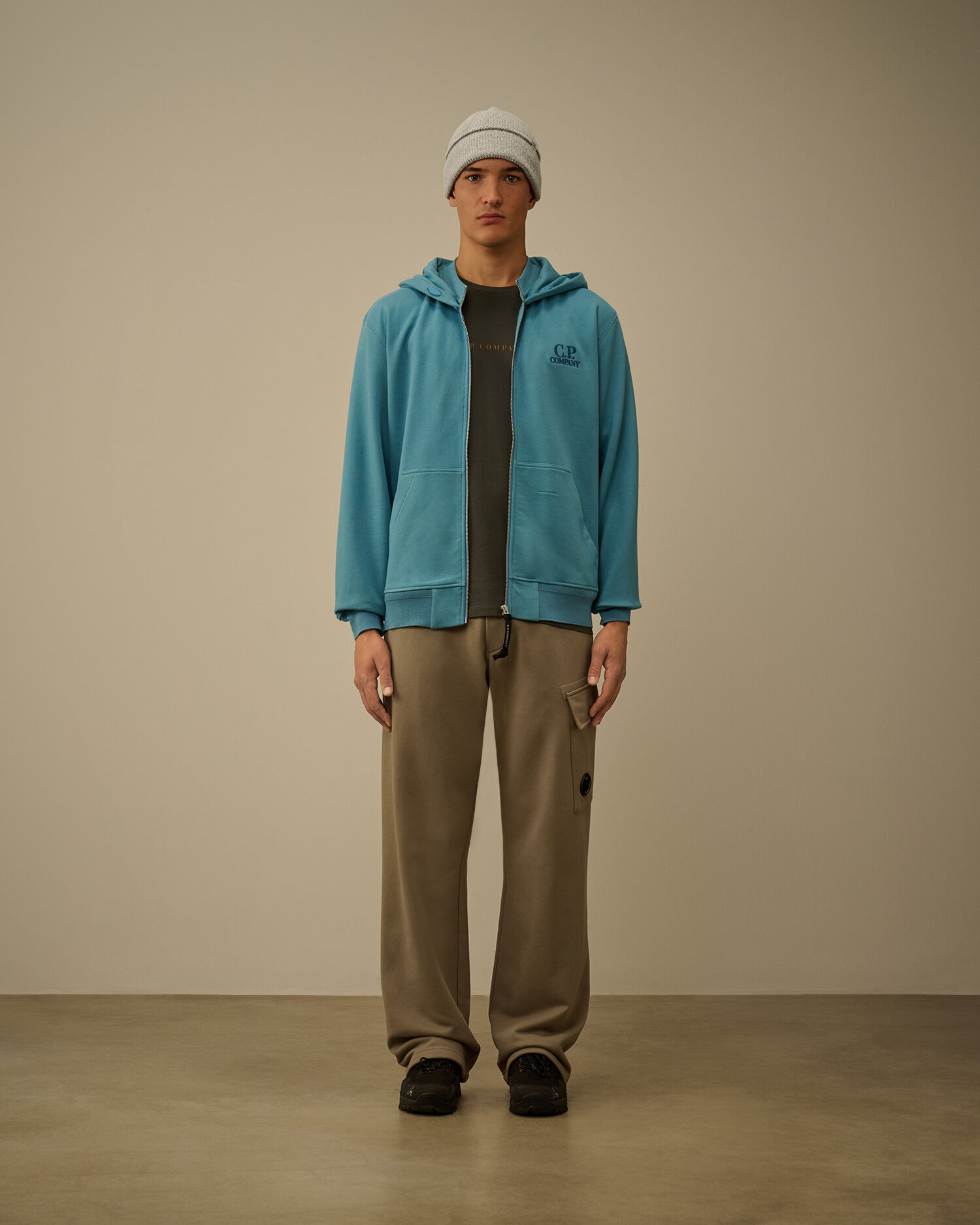 Diagonal Raised Fleece Cargo Lens Sweatpants - 2