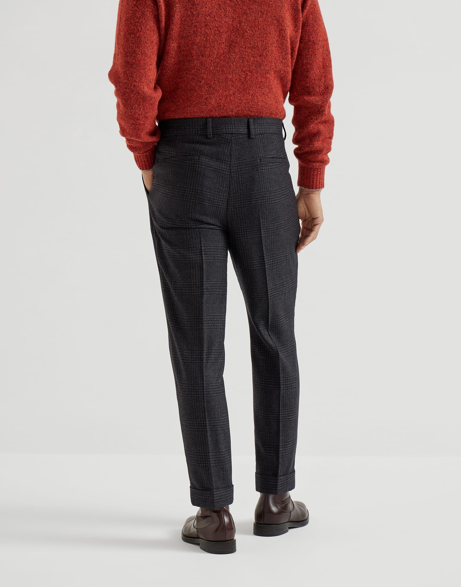 Wool, cashmere and silk tone-on-tone Prince of Wales leisure fit trousers with pleat - 2