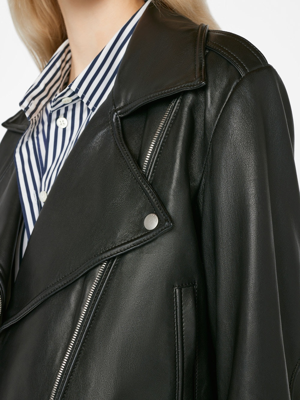 Moto Leather Jacket in Noir - 6