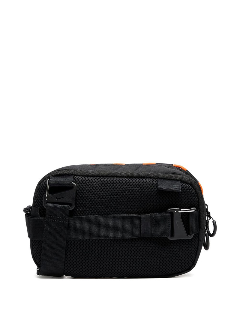 Nike Hayward Patrol crossbody bag outlook